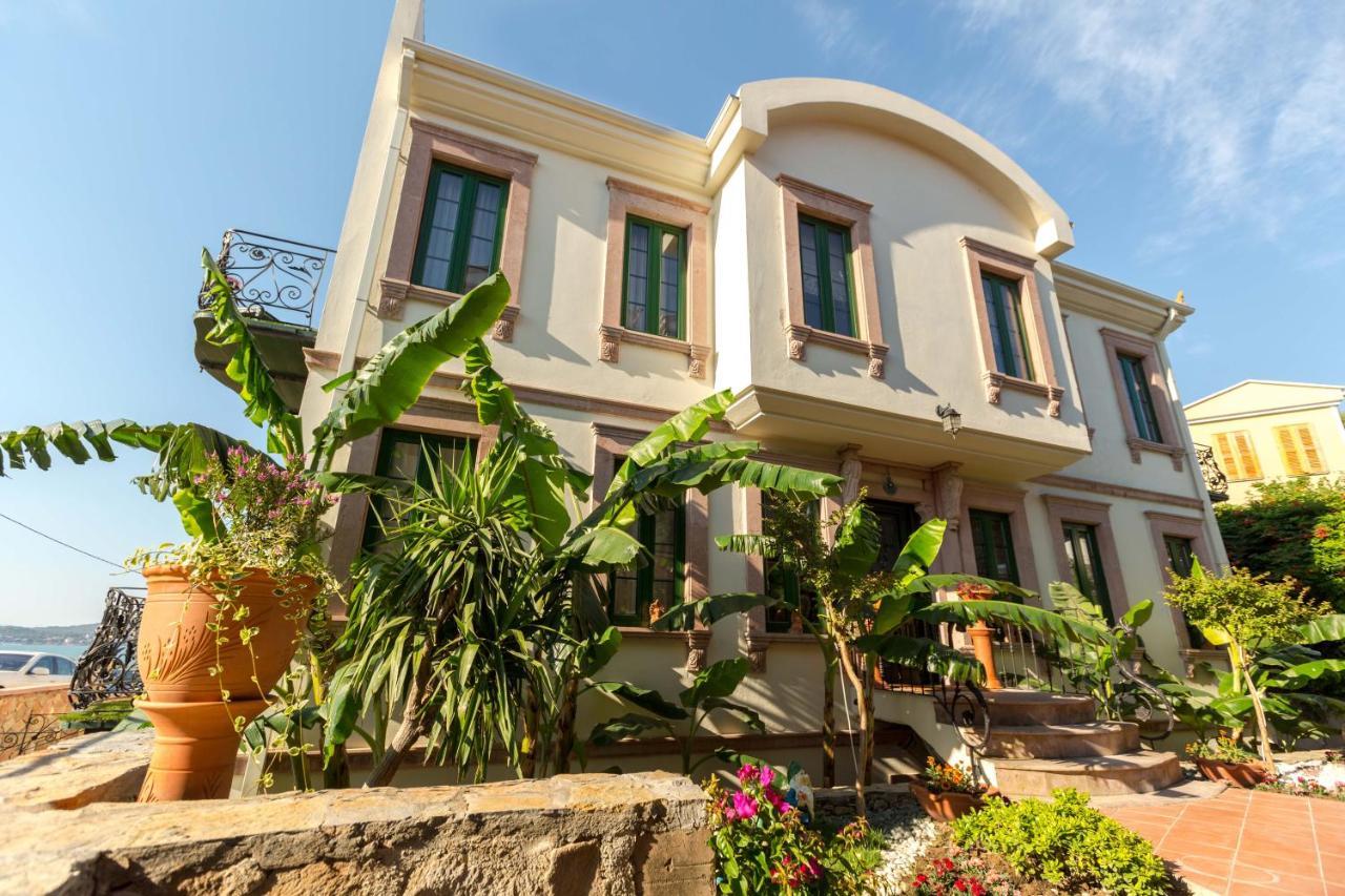 Cunda Esen Hotel Ayvalı エクステリア 写真